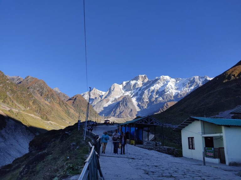 Kedarnath Trek Beautiful View in Uttarakhand