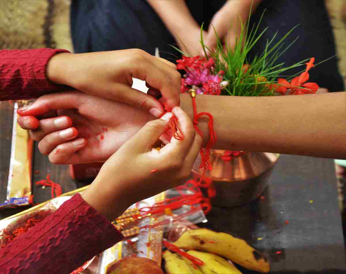 7 Rakshabandhan Gifts for Sister Under Rs 3000 