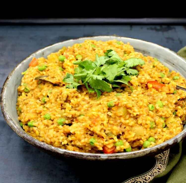 Masala Khichdi in rainy season